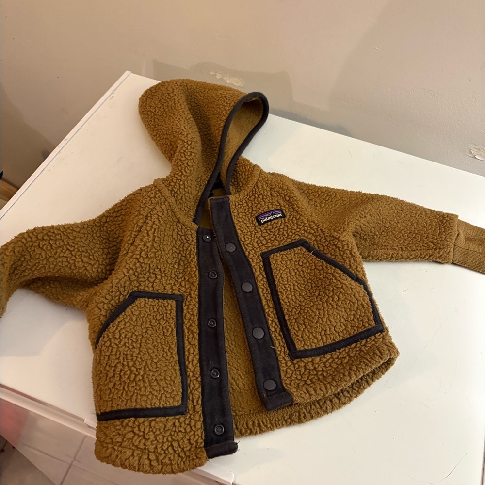 Patagonia Tan Fleece Jacket